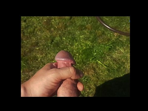 ❤️ Hot hottie mendapat dia merah jambu pussy fucked dan air mani dengan muncrat di taman musim panas ❌ Video seks pada ms.sexera.ru ❌️